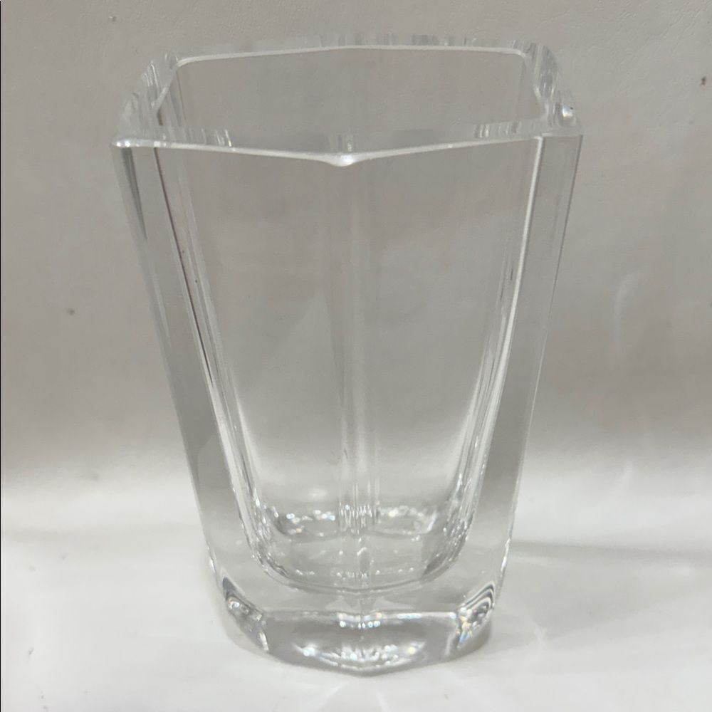 Kosta Boda Clear Glass Vase signed 48021 Bengt Edenfalk 6 1/2 Tall X 3 1/2 Wide